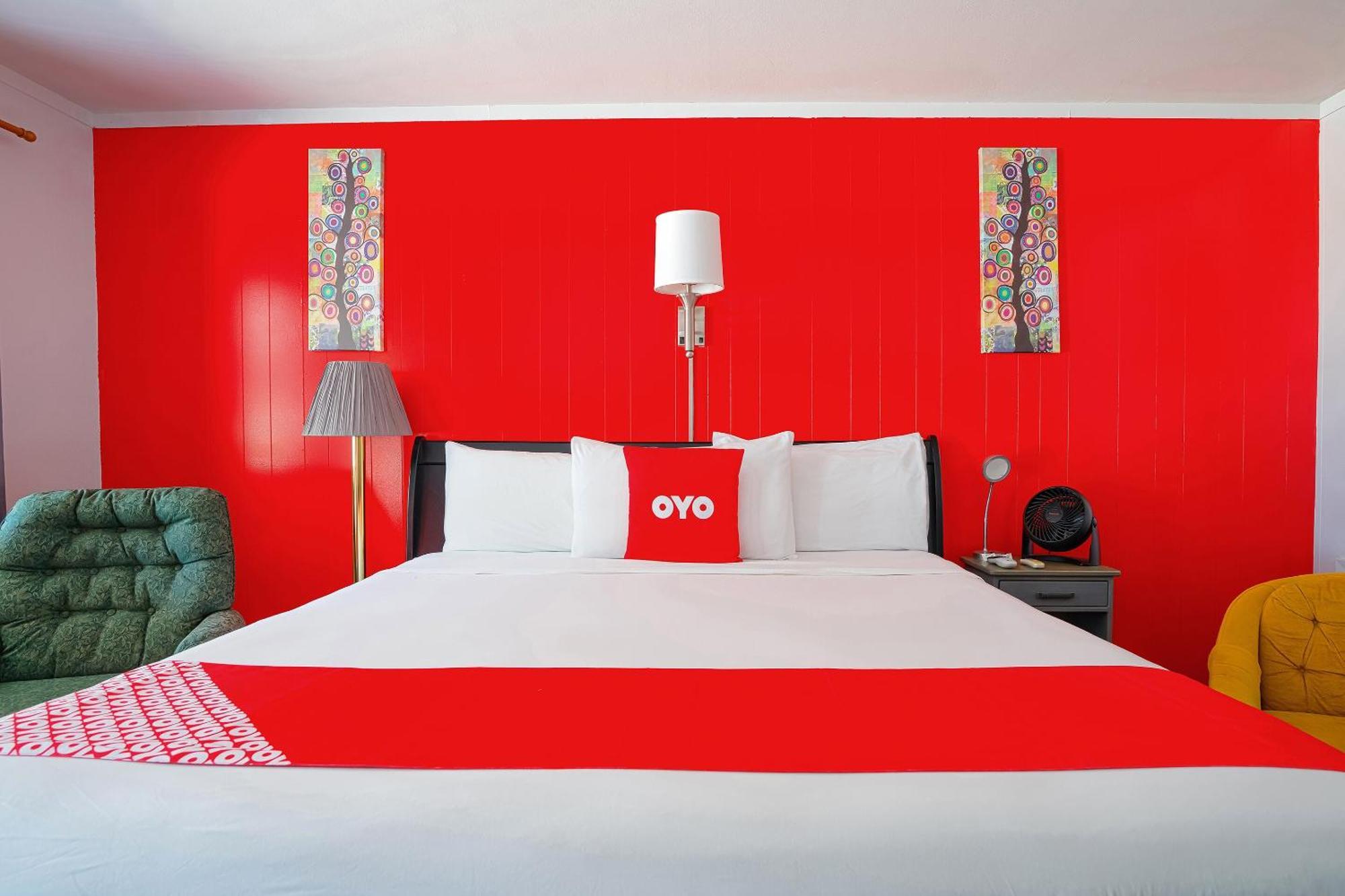 Oyo Hotel Lamberton Hwy 14 エクステリア 写真