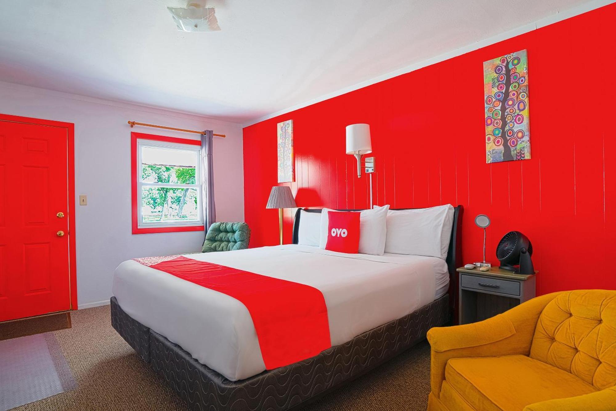 Oyo Hotel Lamberton Hwy 14 エクステリア 写真